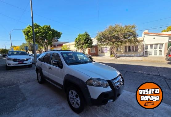 Autos - Fiat Palio Adventure 2010 GNC - En Venta