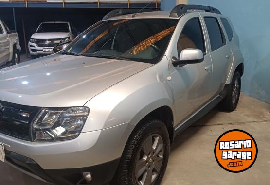 Autos - Renault Duster 2021 Nafta 150000Km - En Venta