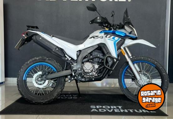 Motos - Voge 300 RALLY 2024 Nafta 5900Km - En Venta