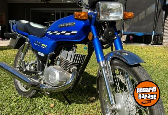 Motos - Suzuki AX100 2024 Nafta 3050Km - En Venta