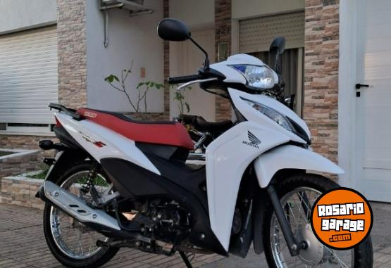 Motos - Honda WAVE 110 2021 Nafta 9500Km - En Venta