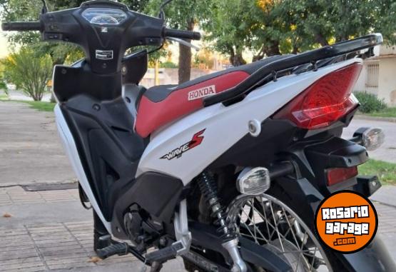 Motos - Honda WAVE 110 2021 Nafta 9500Km - En Venta
