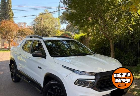 Camionetas - Fiat Toro Ultra 4x4 2022 Diesel 106000Km - En Venta
