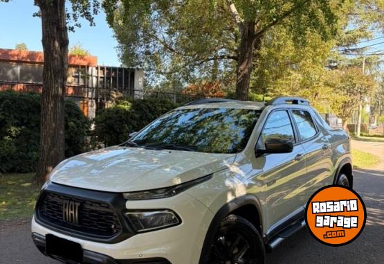 Camionetas - Fiat Toro Ultra 4x4 2022 Diesel 106000Km - En Venta