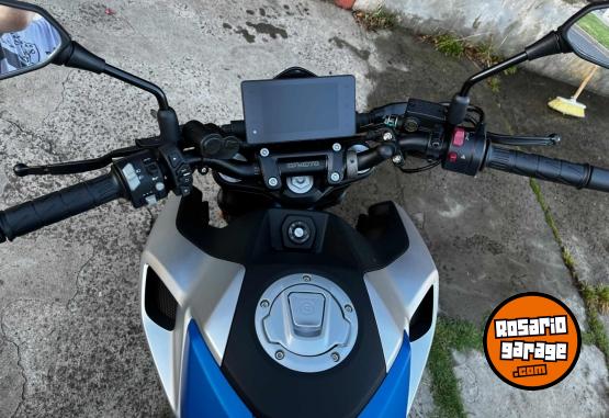 Motos - CF NK300 2024 Nafta 3580Km - En Venta