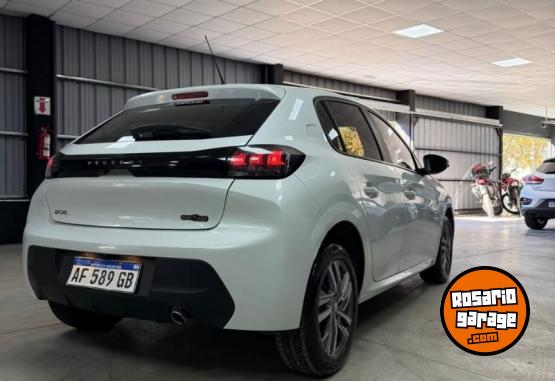Autos - Peugeot 208 Allure Pack 2022 Nafta 38000Km - En Venta
