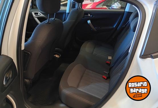 Autos - Peugeot 208 2017 Nafta 108000Km - En Venta