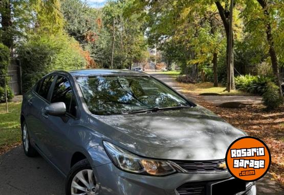 Autos - Chevrolet Cruze 2017 Nafta 213000Km - En Venta