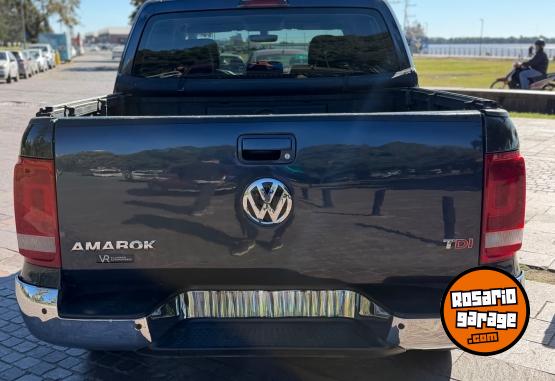Camionetas - Volkswagen Amarok highline 4x2 pack 2017 Diesel 113000Km - En Venta