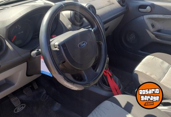 Autos - Ford FIESTA 1.6 AMBIENTE PLUS 2009 GNC 187000Km - En Venta