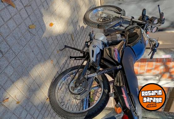 Motos - Honda Cg tit�n 150 esd 2015 Nafta 39000Km - En Venta