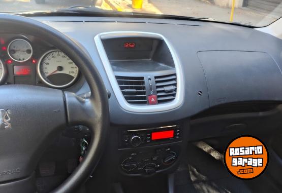 Autos - Peugeot 207 Compact Allure 1.4 2016 Nafta 64500Km - En Venta