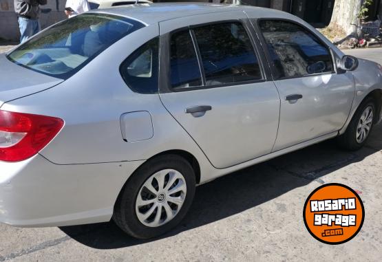 Autos - Renault Symbol 2009 GNC 190000Km - En Venta
