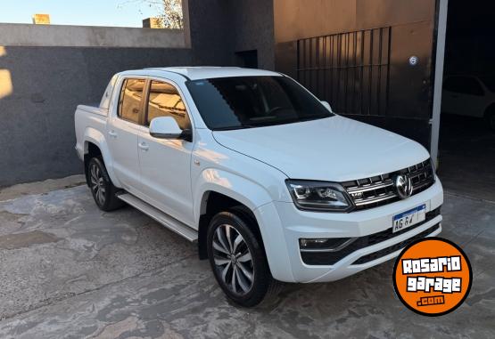 Camionetas - Volkswagen Amarok v6 2024 Diesel 84000Km - En Venta
