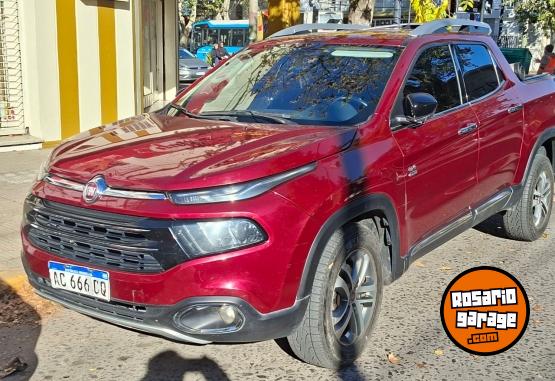 Camionetas - Fiat Toro volcano 2018 Diesel 160000Km - En Venta
