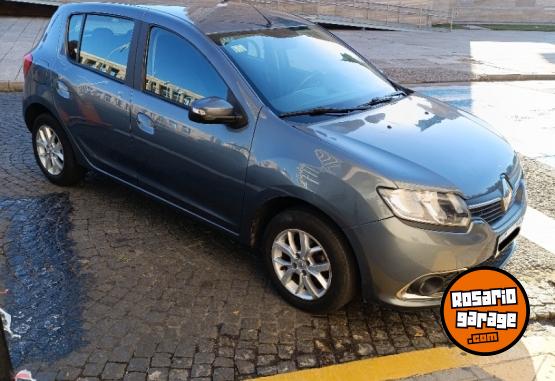 Autos - Renault Sandero 2017 Nafta 101000Km - En Venta
