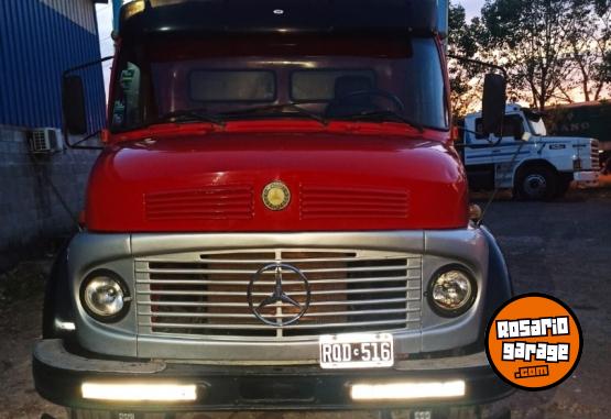 Camiones y Gr�as - MERCEDES BENZ '86 - En Venta