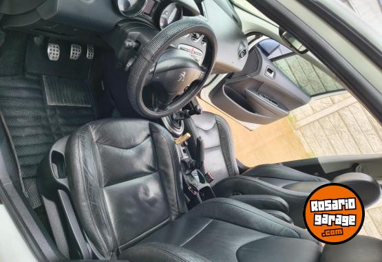 Autos - Peugeot Modelo 2012 feline 2012 Nafta 175000Km - En Venta