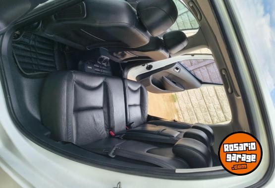 Autos - Peugeot Modelo 2012 feline 2012 Nafta 175000Km - En Venta