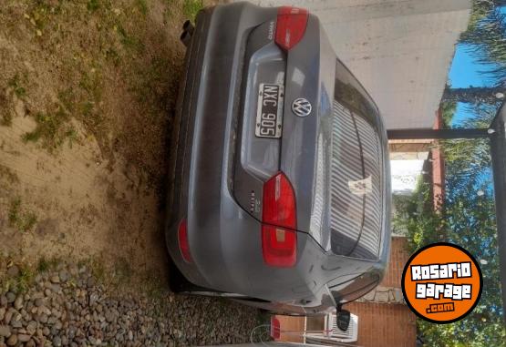 Autos - Volkswagen Vento 2014 Nafta 185000Km - En Venta