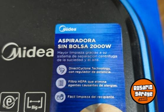 Hogar - Aspiradora Midea 2000w - En Venta