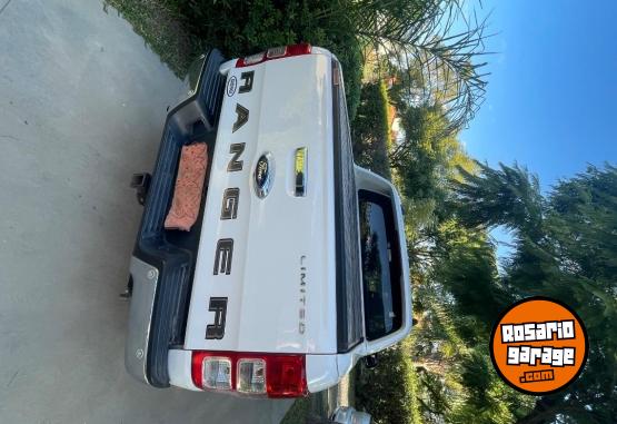 Camionetas - Ford Ranger Limited 2023 Diesel 29000Km - En Venta