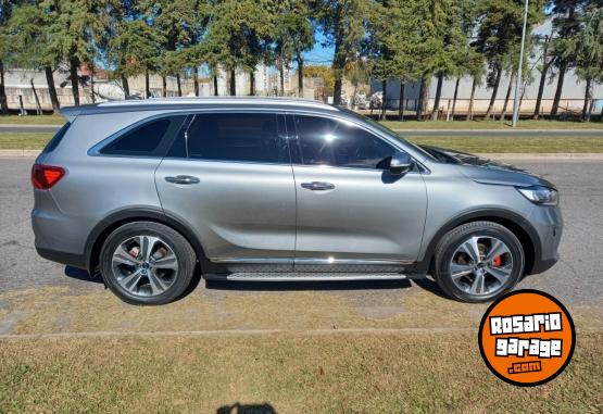 Camionetas - Kia KIA SORENTO CRDI GT LINE 2020 Diesel 90000Km - En Venta