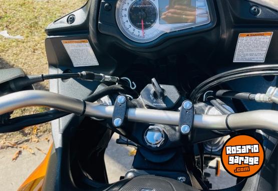 Motos - Suzuki V-Strom 650 2012 Nafta 80000Km - En Venta