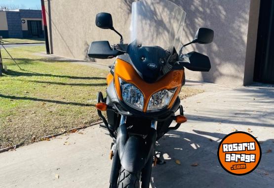 Motos - Suzuki V-Strom 650 2012 Nafta 80000Km - En Venta