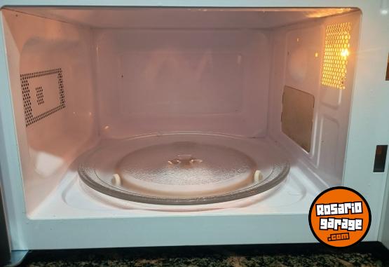 Hogar - Excelente Microondas Philco Como Nuevo Funcionando Perfectamente - En Venta