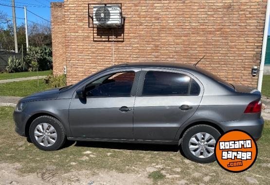 Autos - Volkswagen Voyage 2013 Nafta 140000Km - En Venta
