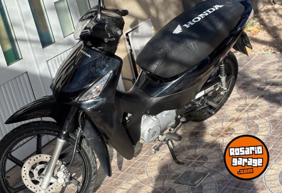 Motos - Honda Biz 125 full 2017 Nafta 21600Km - En Venta