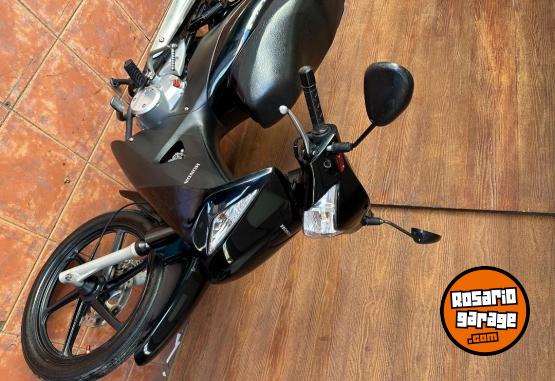 Motos - Honda Biz 125 2016 Nafta 38500Km - En Venta