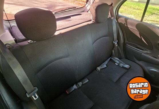 Autos - Nissan March 2015 Nafta 112000Km - En Venta