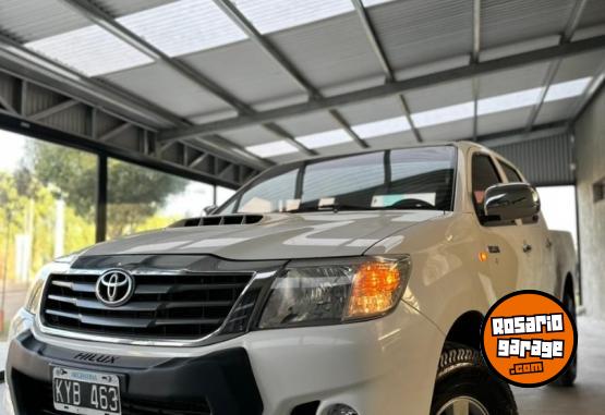 Autos - Toyota HILUX 2012 Diesel 198000Km - En Venta