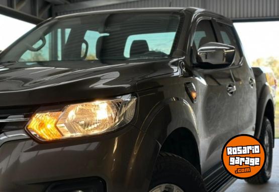 Autos - Renault ALASKAN INTENS 2022 Diesel 80000Km - En Venta