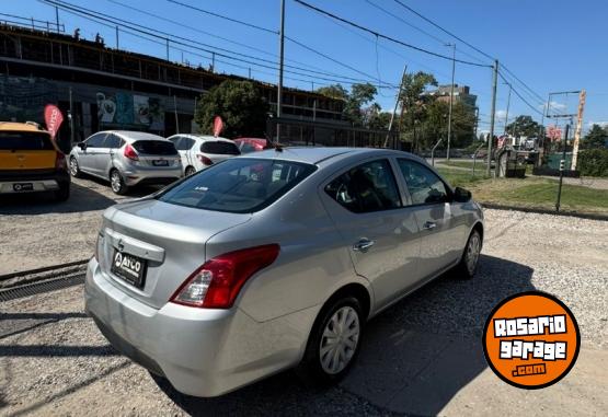 Autos - Nissan VERSA 1.6 V DRIVE 4P 2021 Nafta  - En Venta