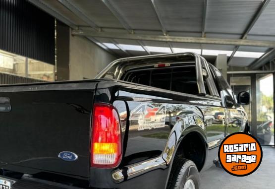 Autos - Ford F100 XLT 4X4 2008 Diesel 400000Km - En Venta