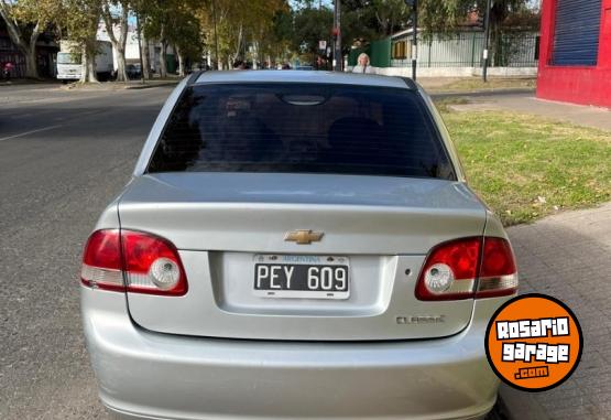 Autos - Chevrolet Classic 2015 Nafta 108000Km - En Venta