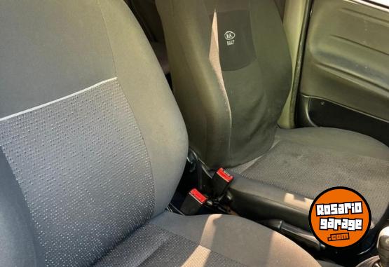 Autos - Chevrolet Classic 2015 Nafta 108000Km - En Venta