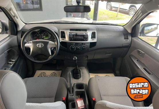 Autos - Toyota HILUX 2015 2015 Diesel 132000Km - En Venta