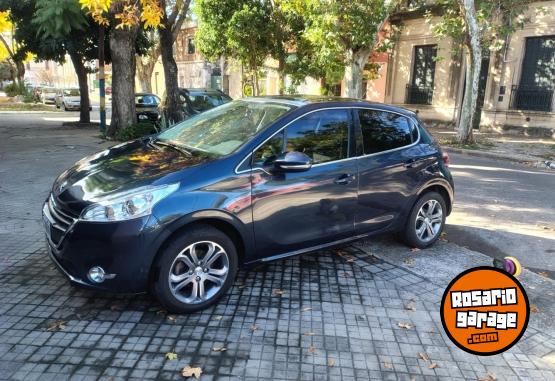 Autos - Peugeot 208 felini 2014 Nafta 100000Km - En Venta
