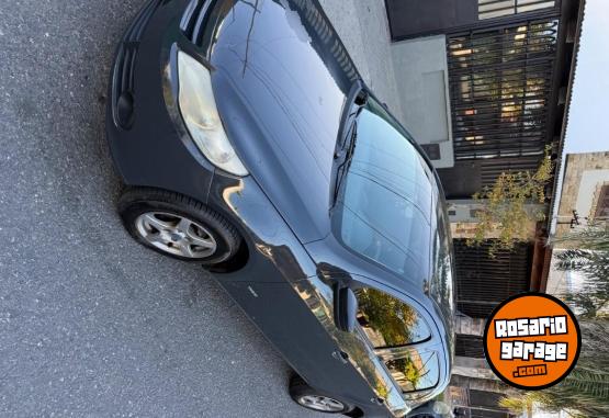Autos - Volkswagen Gol Trend 2011 Nafta 135000Km - En Venta