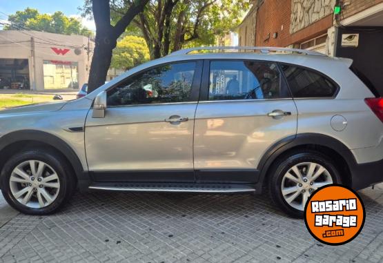 Camionetas - Chevrolet Captiva ltz 2.2 7plazas p 2016 Diesel 108000Km - En Venta