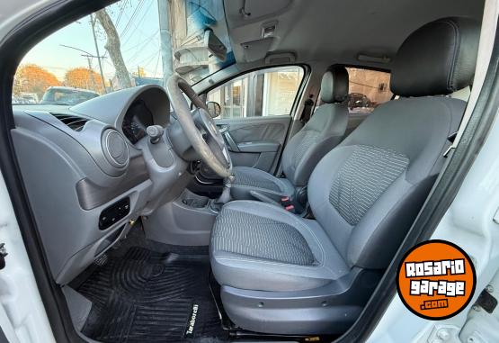 Autos - Fiat Palio Attractive 2015 Nafta  - En Venta