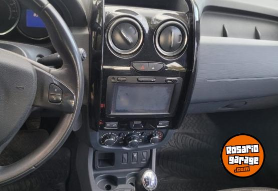 Camionetas - Renault Oroch Outsider Plus 4x2 2018 Nafta 83200Km - En Venta
