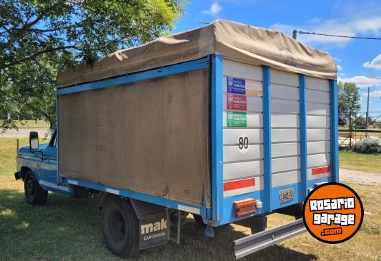 Camiones y Gr�as - Vendo Ford F350 - En Venta