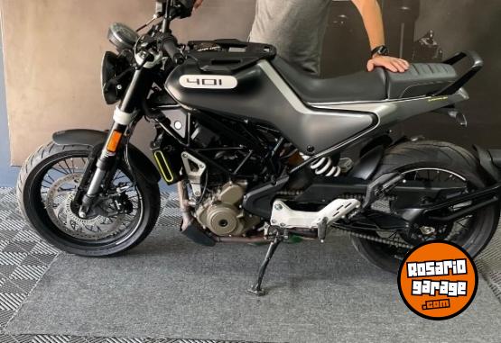 Motos - Husqvarna Svartpilen 401 2022 Nafta 15000Km - En Venta