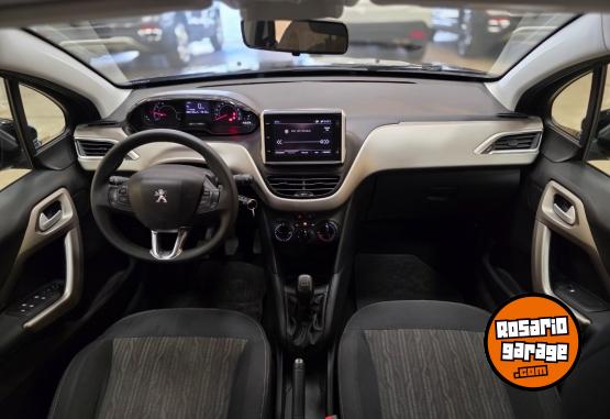 Autos - Peugeot 2008 ALLURE 1.6L MT 2019 Nafta 84000Km - En Venta
