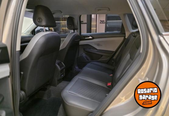 Autos - Volkswagen TAOS COMFORTLINE 1.4T 2025 Nafta 10000Km - En Venta